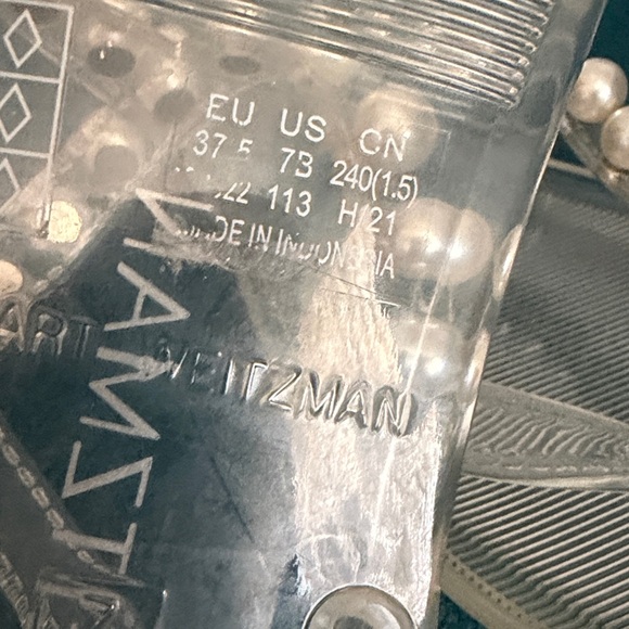 Stuart Weitzman Goldie Jelly Sandals - Picture 8 of 8